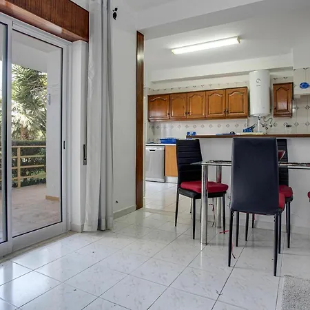 Отель Apartamento Parque Do Moinho Лагуш